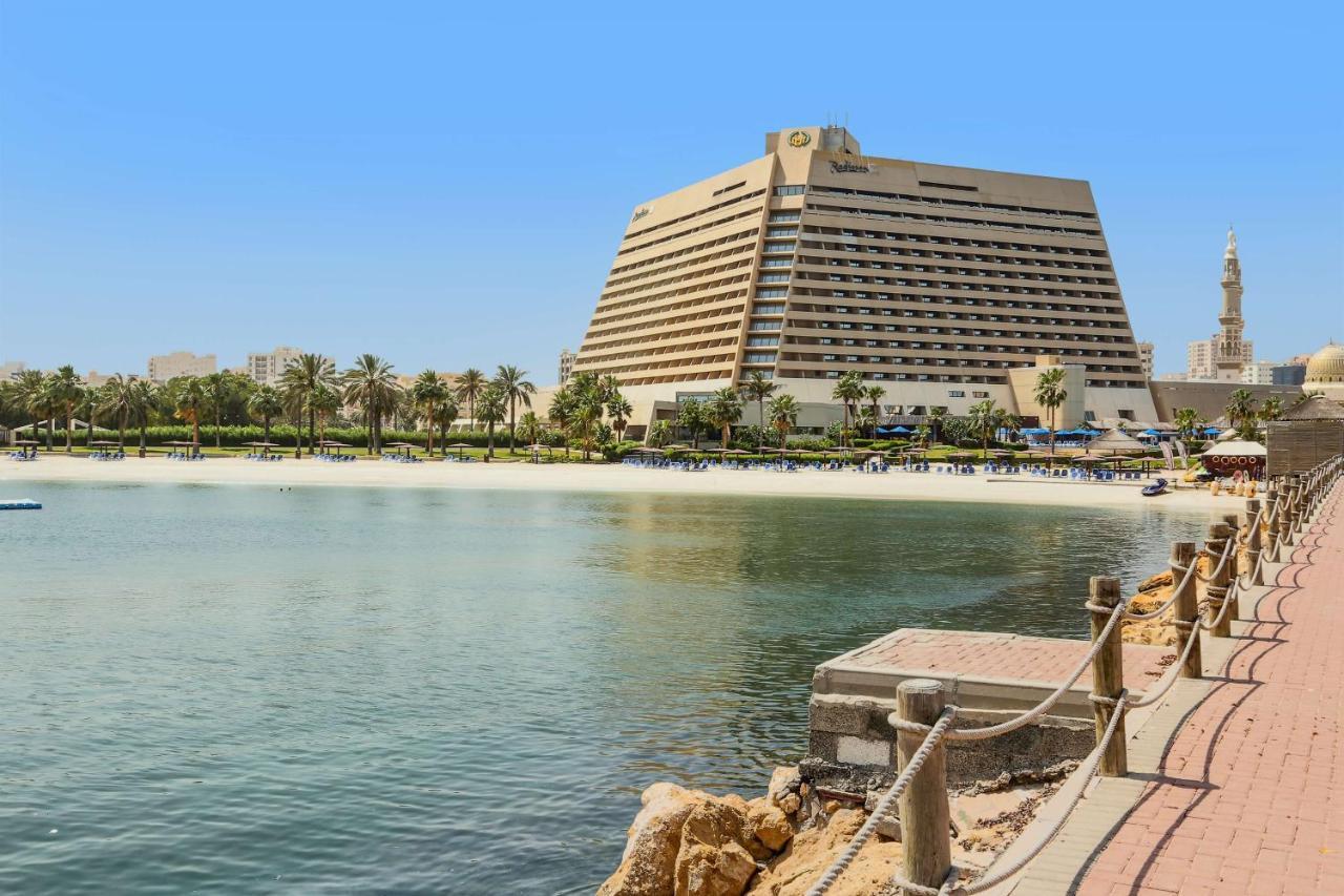 Radisson Blu Resort, Sharjah Exterior foto The Grand Hotel